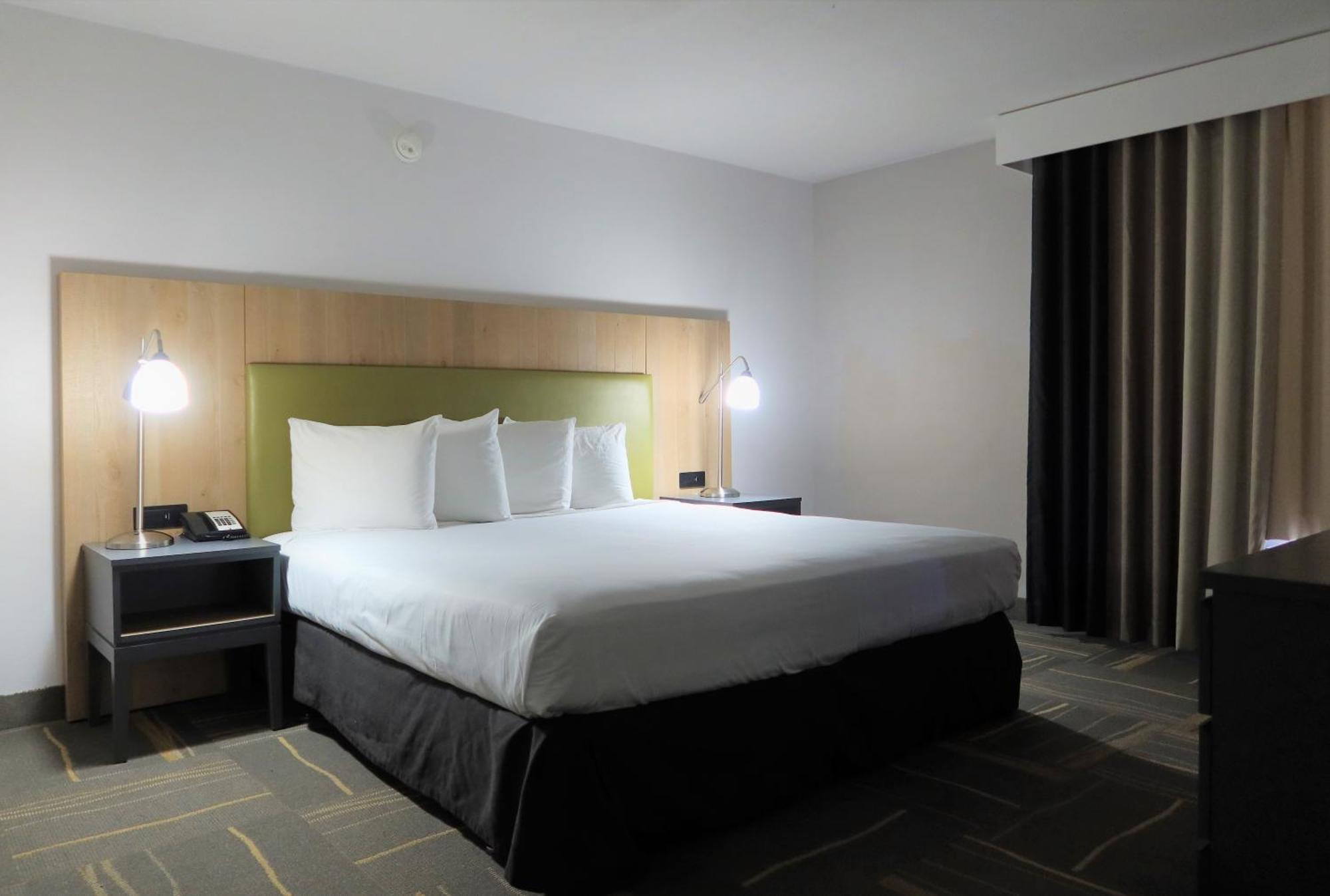Greentree Inn & Suites Phoenix Sky Harbor Eksteriør billede