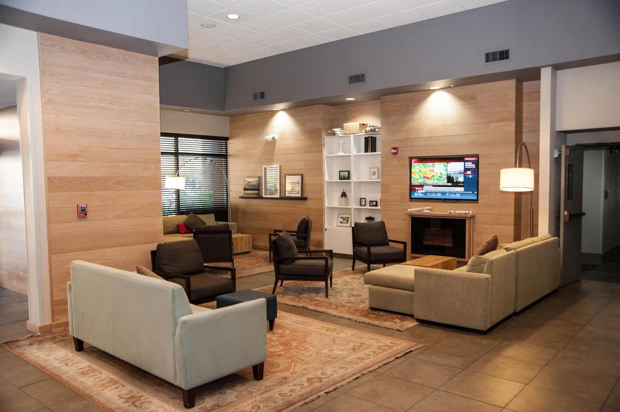 Greentree Inn & Suites Phoenix Sky Harbor Eksteriør billede